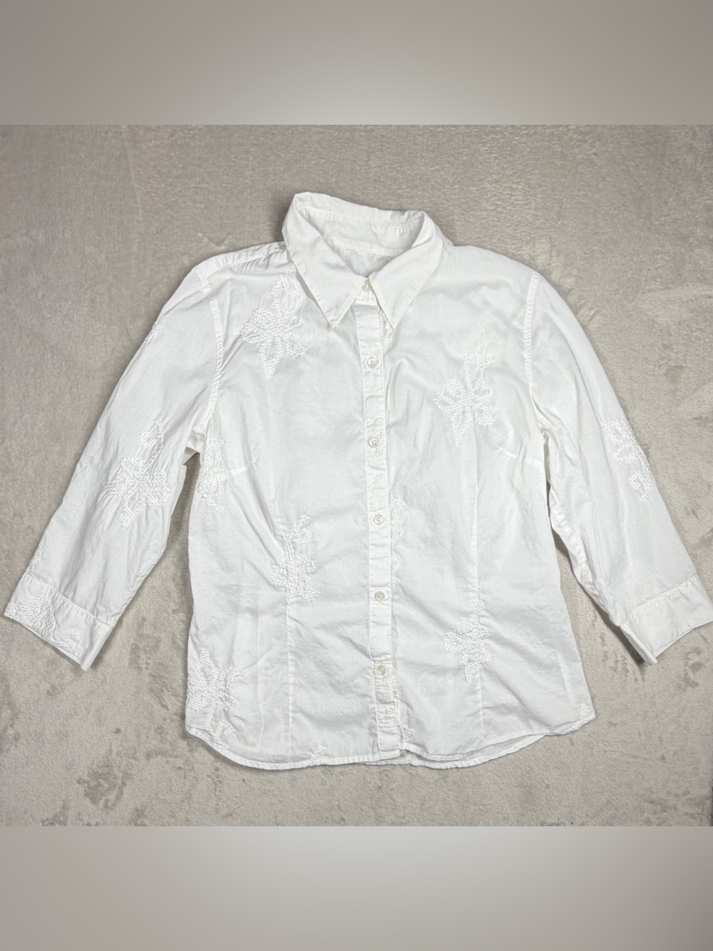 Vintage Talbots 100% Cotton White Embroidered Leaf Quarter Sleeve Blouse Medium